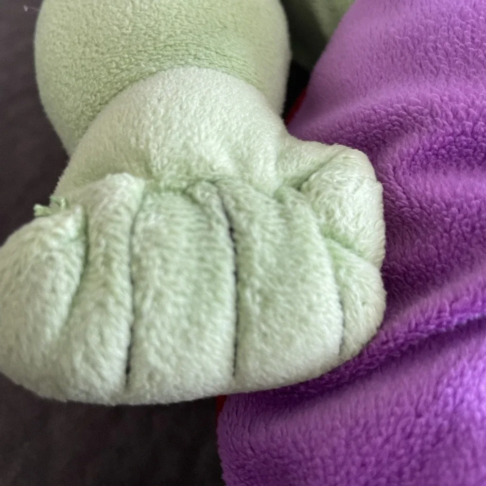 MARVEL AVENGERS INCREDIBLE HULK, Pillow Pal, Plush, 24